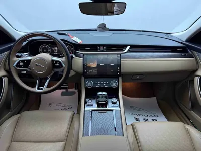 Jaguar XFL
