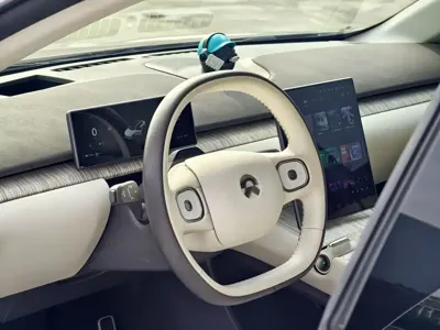 Nio ET7