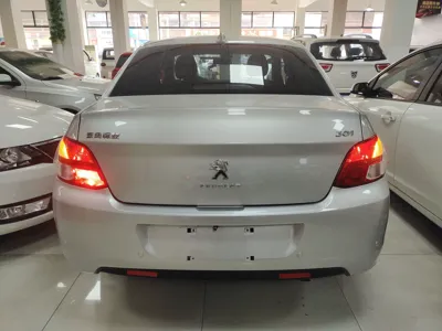 Peugeot 301