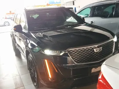 Cadillac XT6