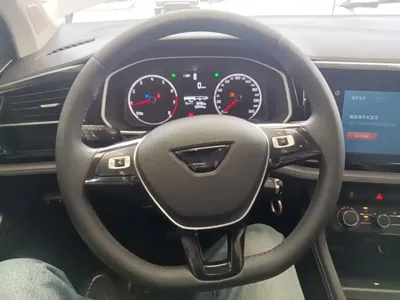 Jetta VS5