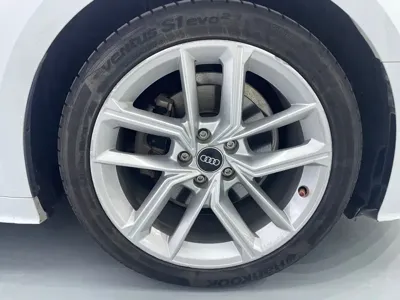 Audi A5 (Import)