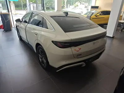 BYD 海豹06