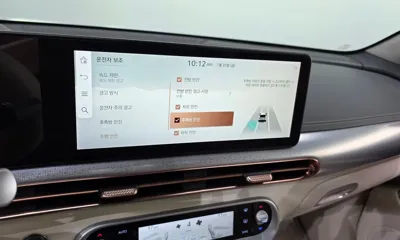 Genesis GV60