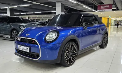 MINI Cooper Convertible