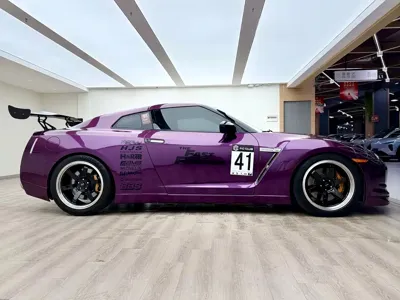 Nissan GT-R
