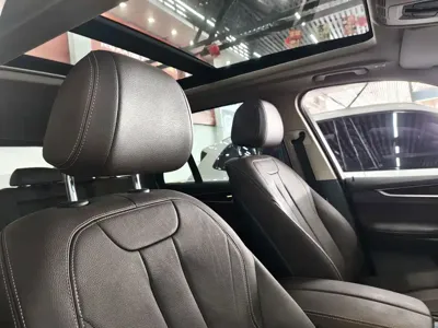 BMW X5 (Import)