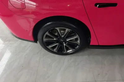 Xpeng P7