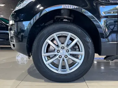 Land Rover Sport