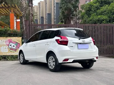 Toyota Yaris L