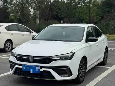 Roewe i5