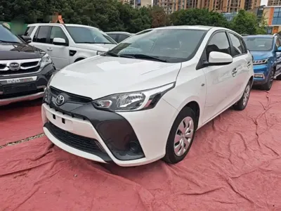 Toyota Yaris L