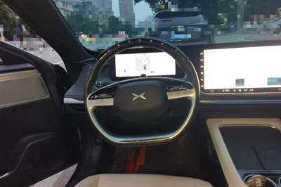 Xpeng P7