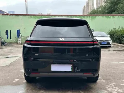 Li Auto Li L8