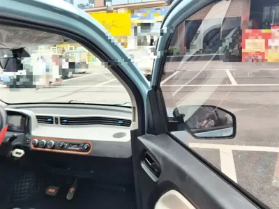 Wuling MINIEV