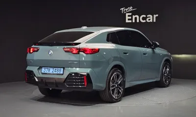 BMW iX2