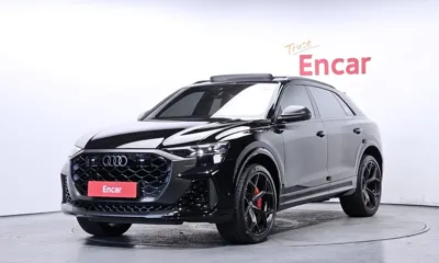 Audi RSQ8