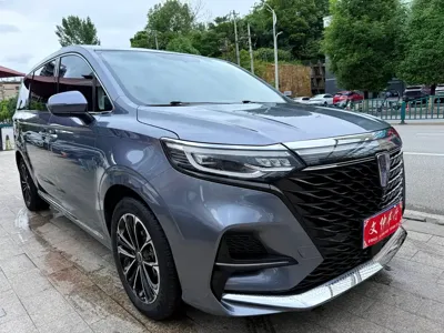 Roewe iMAX8