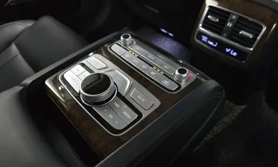 Kia K9