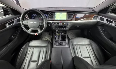 Hyundai Genesis