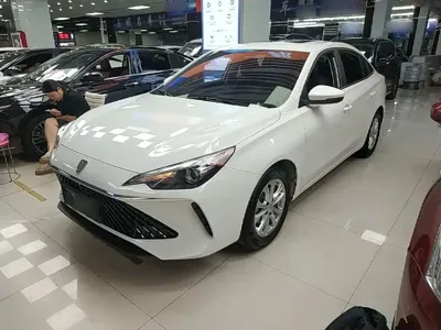 Roewe i5