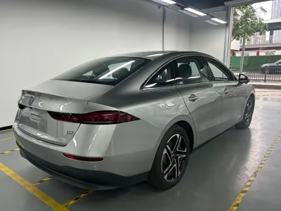 Roewe D7