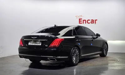 Genesis EQ900