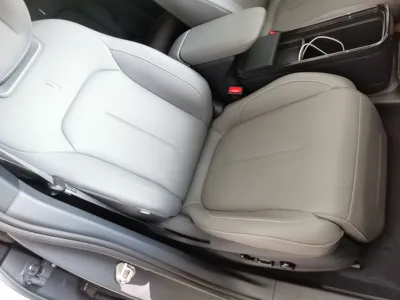 Lynk & Co Z20