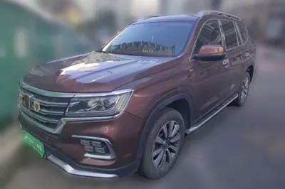 Roewe RX8