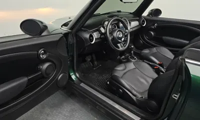 MINI Cooper Convertible
