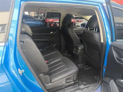 BYD MAX