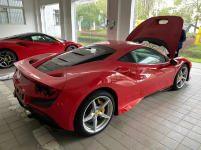 Ferrari F8