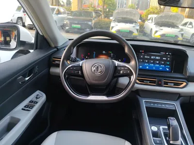 Dongfeng Aeolus E70