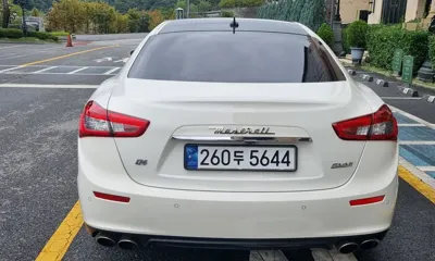 Maserati Ghibli