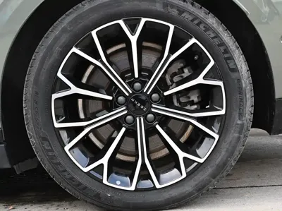 Zeekr 007