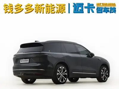 Nio ES8