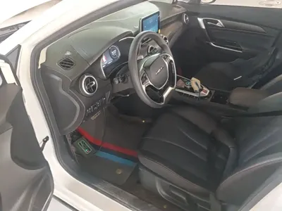 BAIC EU5