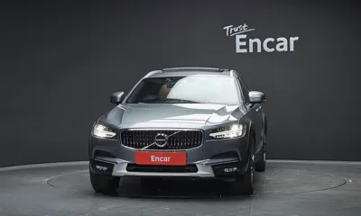 Volvo V90