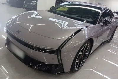 Xpeng P7