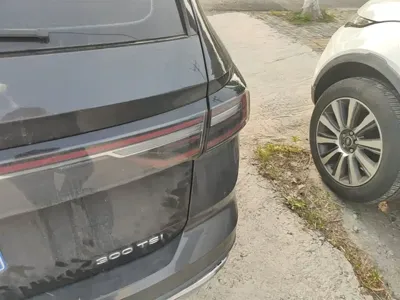 Volkswagen Tharu