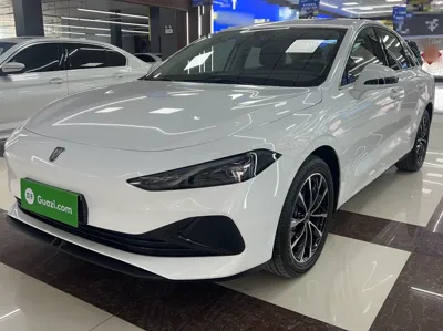 Roewe D7