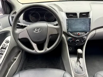Hyundai Verna