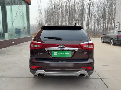 BYD S7