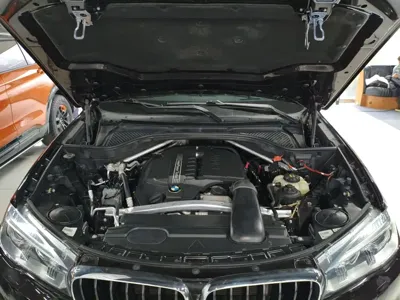 BMW X5 (Import)