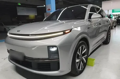 Li Auto L7