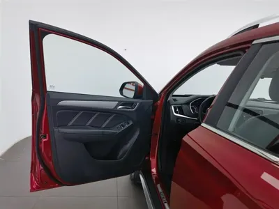 Roewe RX5