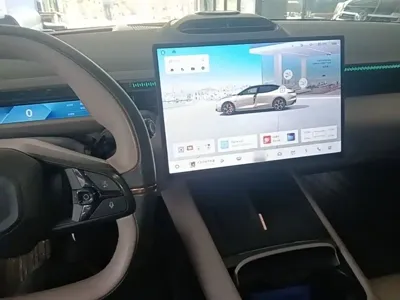 Lynk & Co Z10