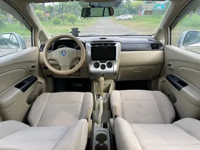Venucia D50