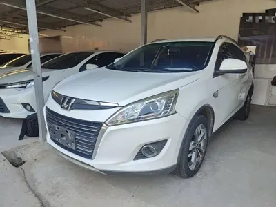 Luxgen U6