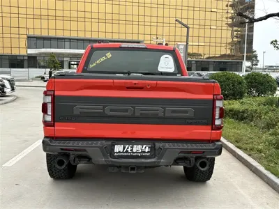 Ford F-150 Raptor